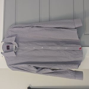 Untuck it men's dress shirt